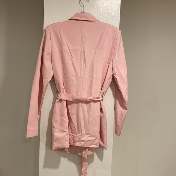 PRICE DROP❗️Women’s Parisian pink double breasted tie belt jacket. Size 14 - Picture 3 of 7